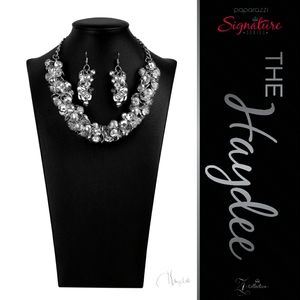 Paparazzi Zi Necklace Set